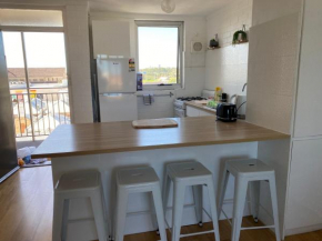 Walk to Rottnest Ferry and Markets, Fremantle